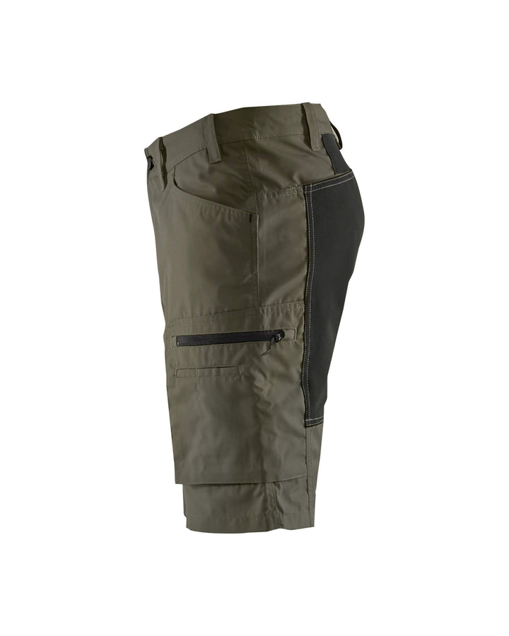 #color_dark-olive-green-black