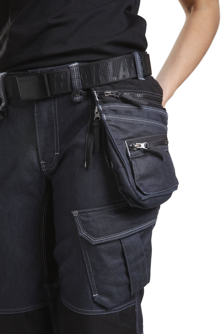 #color_navy-blue-black