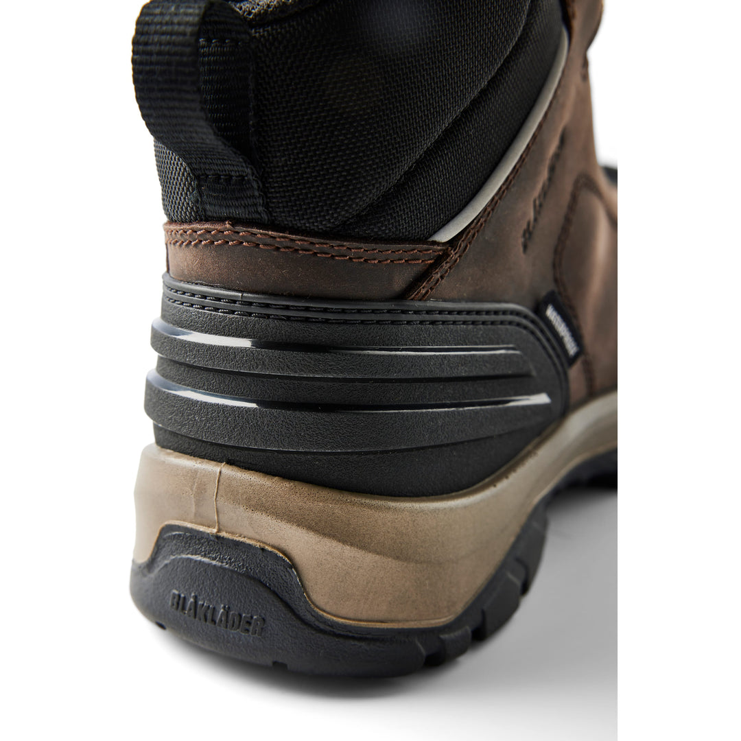 #color_brown-black